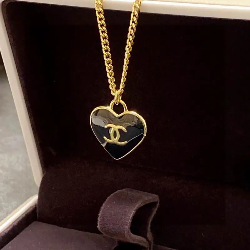Chanel necklace 1lyx130 (4)